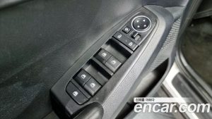 Kia Seltos Бензин 1.6 Turbo 2WD 2022 года из Южной Кореи