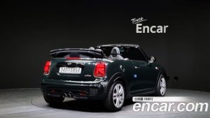 Mini Cooper Convertible JCW 2020 года из Южной Кореи