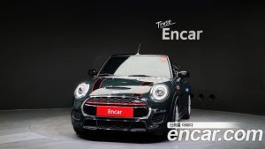Mini Cooper Convertible JCW 2020 года из Южной Кореи