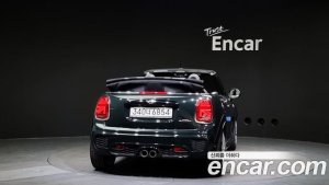 Mini Cooper Convertible JCW 2020 года из Южной Кореи