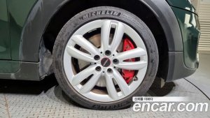 Mini Cooper Convertible JCW 2020 года из Южной Кореи