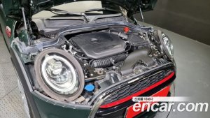 Mini Cooper Convertible JCW 2020 года из Южной Кореи