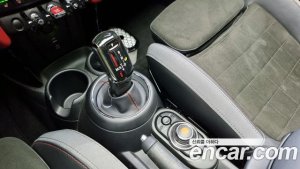 Mini Cooper Convertible JCW 2020 года из Южной Кореи