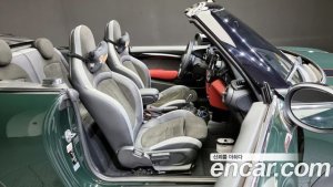 Mini Cooper Convertible JCW 2020 года из Южной Кореи