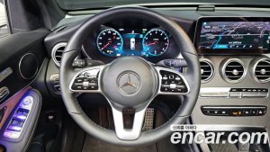 Mercedes-Benz GLC-Class GLC300 4MATIC Premium Coupe 2020 года из Южной Кореи