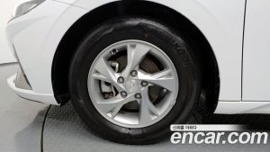 Hyundai AVANTE 1.6 2021 года из Южной Кореи