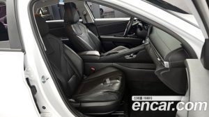 Hyundai AVANTE 1.6 2021 года из Южной Кореи