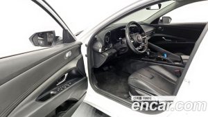 Hyundai AVANTE 1.6 2021 года из Южной Кореи