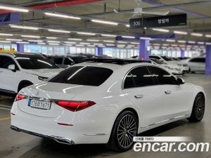 Mercedes-Benz S-Class S350 d 2021 года из Южной Кореи