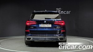 BMW X5 xDrive 40i M Sport 2021 года из Южной Кореи