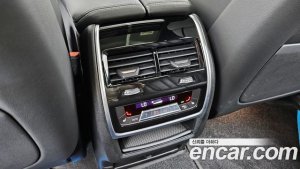 BMW X5 xDrive 40i M Sport 2021 года из Южной Кореи
