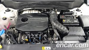 Kia Seltos Бензин 1.6 Turbo 2WD 2022 года из Южной Кореи