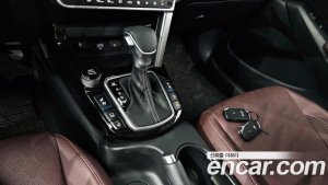 Kia Seltos Бензин 1.6 Turbo 2WD 2022 года из Южной Кореи