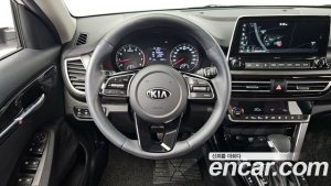 Kia Seltos Бензин 1.6 Turbo 2WD 2022 года из Южной Кореи