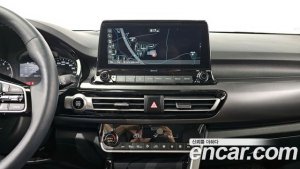 Kia Seltos Бензин 1.6 Turbo 2WD 2022 года из Южной Кореи