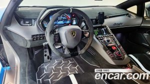 Lamborghini Aventador LP770-4 SVJ Roadster 2021 года из Южной Кореи