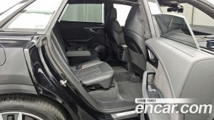 Audi SQ8 4.0 TDI 4WD 2021 года из Южной Кореи