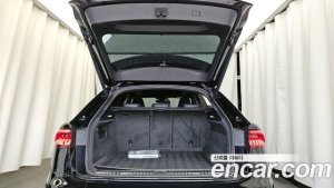 Audi SQ8 4.0 TDI 4WD 2021 года из Южной Кореи