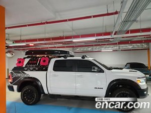 Dodge Ram Pick Up 5.7 2020 года из Южной Кореи