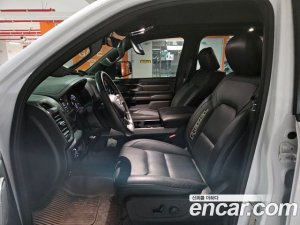 Dodge Ram Pick Up 5.7 2020 года из Южной Кореи