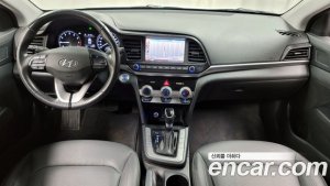 Hyundai AVANTE 1.6 2020 года из Южной Кореи