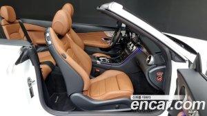 Mercedes-Benz C-Class C200 Cabriolet 2021 года из Южной Кореи