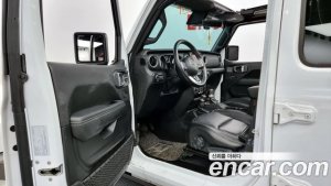 Jeep Wrangler 2.0 Overland Unlimited Top 4Door 2020 года из Южной Кореи