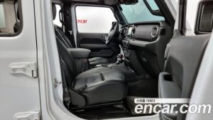 Jeep Wrangler 2.0 Overland Unlimited Top 4Door 2020 года из Южной Кореи