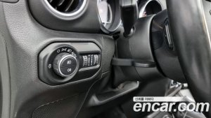 Jeep Wrangler 2.0 Overland Unlimited Top 4Door 2020 года из Южной Кореи