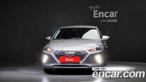 Hyundai Ioniq 1.6 HEV 2020 года из Южной Кореи