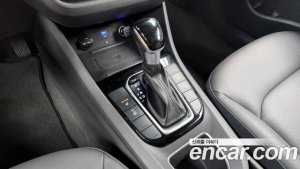 Hyundai Ioniq 1.6 HEV 2020 года из Южной Кореи