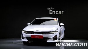 Kia K5 2.0 2021 года из Южной Кореи