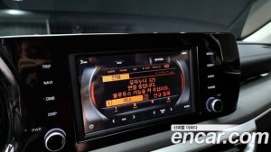 Kia K5 2.0 2021 года из Южной Кореи