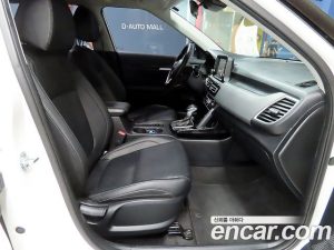 Kia Seltos Бензин 1.6 Turbo 2WD 2022 года из Южной Кореи