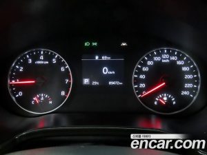 Kia Seltos Бензин 1.6 Turbo 2WD 2022 года из Южной Кореи