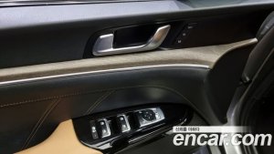 Kia K5 Signature 2020 года из Южной Кореи