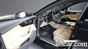 Audi A5 40 TFSI 4WD Premium Sportback 2021 года из Южной Кореи