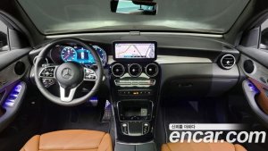 Mercedes-Benz GLC-Class GLC220 d 4MATIC Coupe 2021 года из Южной Кореи