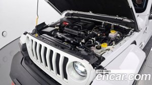Jeep Wrangler 2.0 Overland Unlimited Top 4Door 2020 года из Южной Кореи