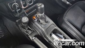 Jeep Wrangler 2.0 Overland Unlimited Top 4Door 2020 года из Южной Кореи
