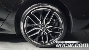 Kia K5 1.6 Turbo 2021 года из Южной Кореи