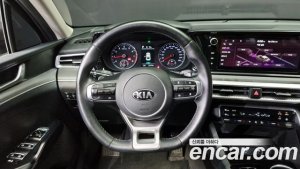 Kia K5 1.6 Turbo 2021 года из Южной Кореи