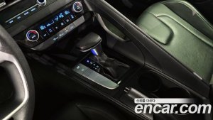 Hyundai AVANTE 1.6 2021 года из Южной Кореи