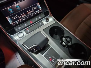 Audi A6 40 TDI 2020 года из Южной Кореи