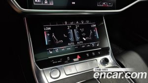 Audi A7 50 TDI 4WD Premium 2020 года из Южной Кореи