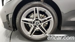 Mercedes-Benz C-Class C200 AMG Line 2021 года из Южной Кореи