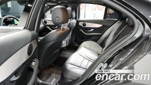 Mercedes-Benz C-Class C200 AMG Line 2021 года из Южной Кореи