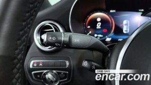Mercedes-Benz C-Class C200 AMG Line 2021 года из Южной Кореи