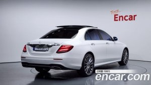 Mercedes-Benz E-Class E350 4MATIC AMG Line 2020 года из Южной Кореи