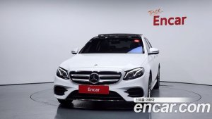 Mercedes-Benz E-Class E350 4MATIC AMG Line 2020 года из Южной Кореи